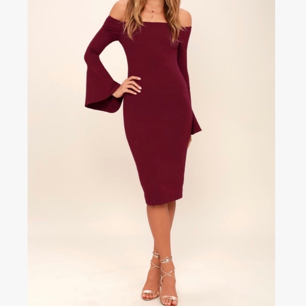 NWT Lulu’s Off the Shoulder Midi Dress